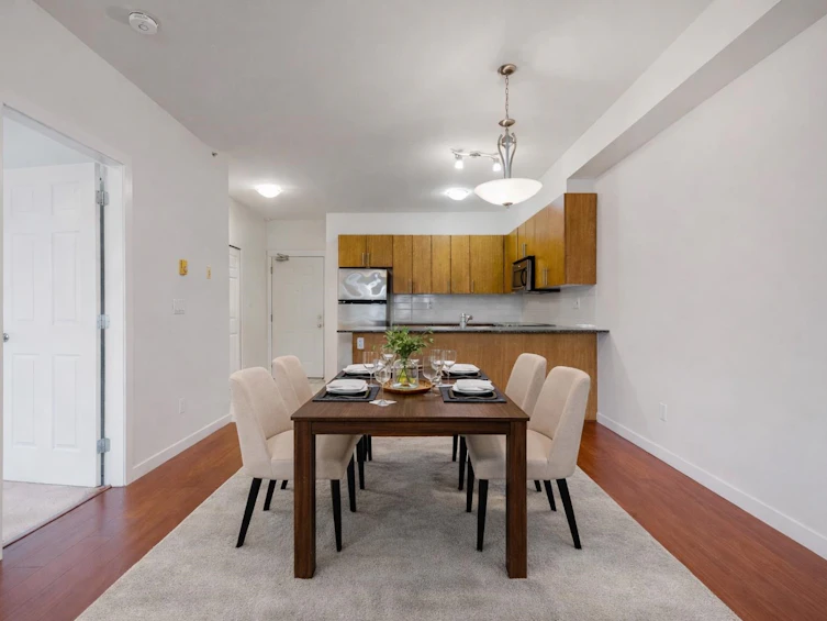 403-2488 Kelly Avenue, Port Coquitlam, BC, V3C 1Y4 - 6