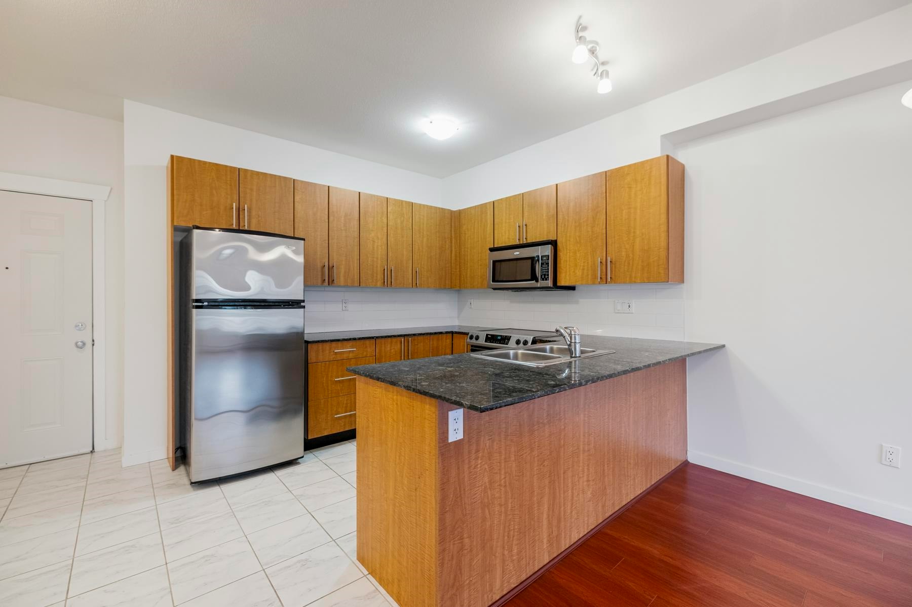403-2488 Kelly Avenue, Port Coquitlam, BC, V3C 1Y4 - 11