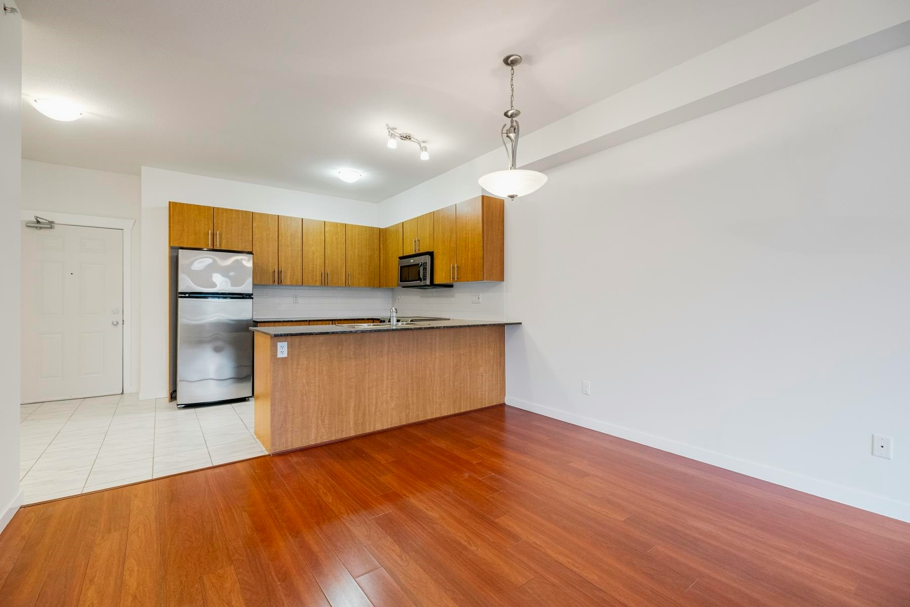 403-2488 Kelly Avenue, Port Coquitlam, BC, V3C 1Y4 - 8