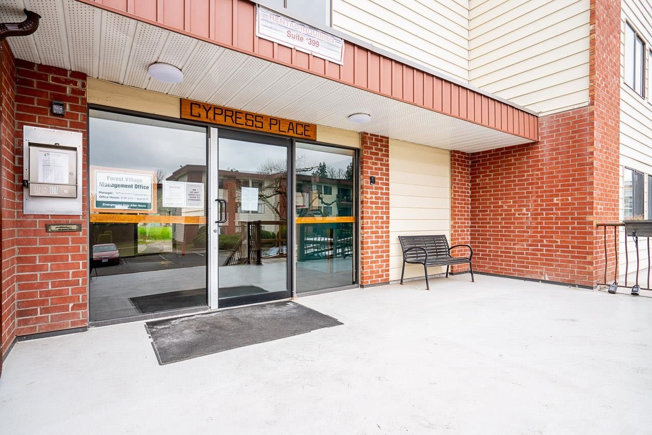 341-1909 Salton Road - 4