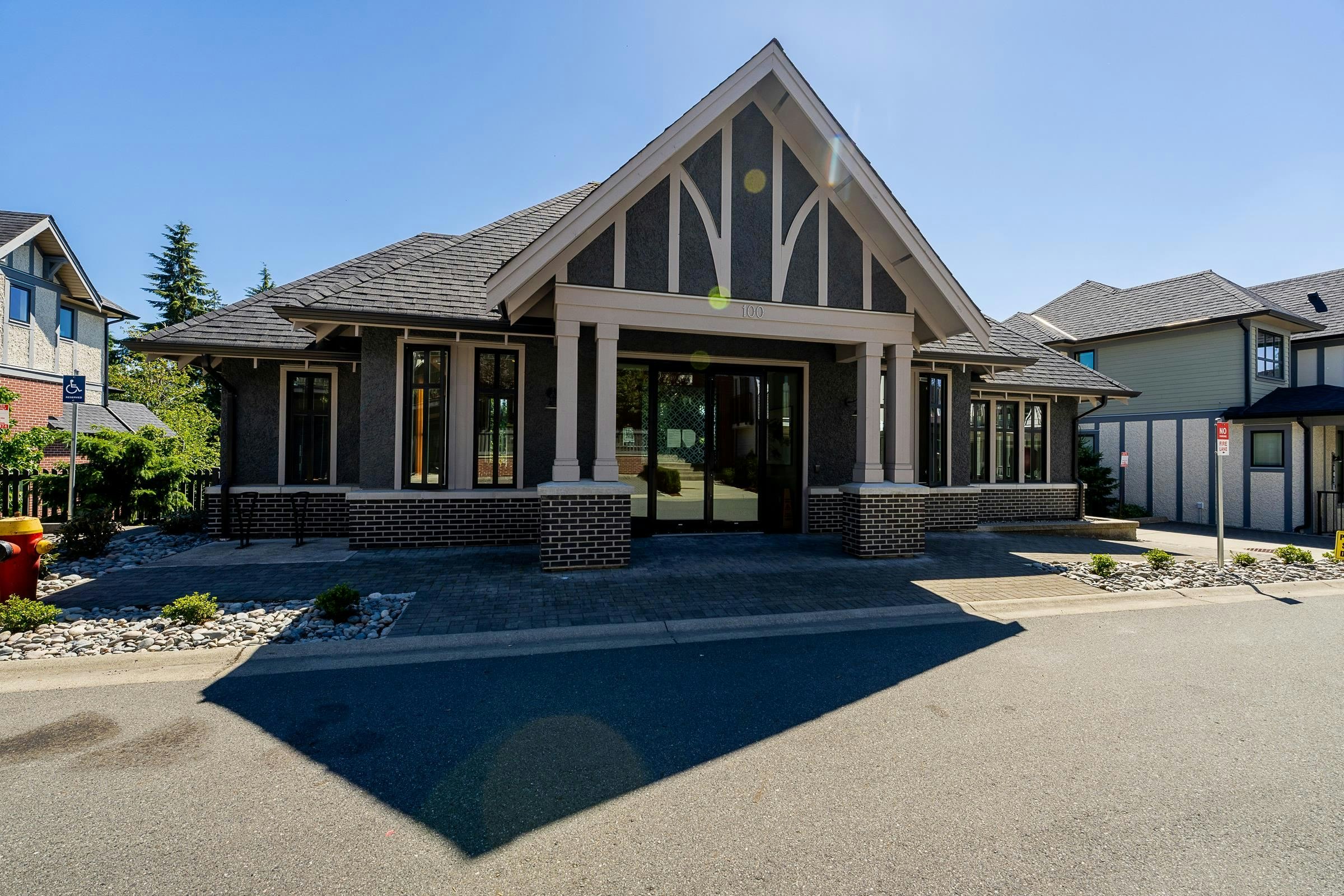108-3500 Burke Village Promenade, Coquitlam, BC, V3E 0N2 - 34