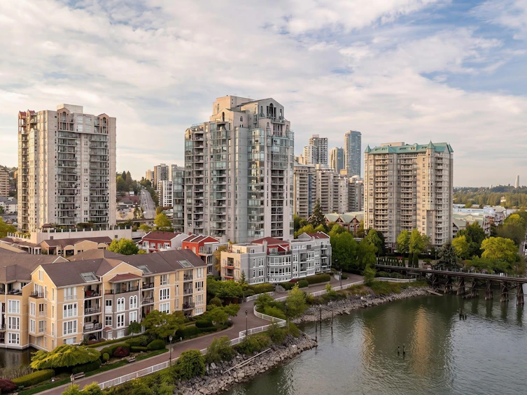 1208-10 Laguna Court, New Westminster, BC, V3M 6W3 - 3