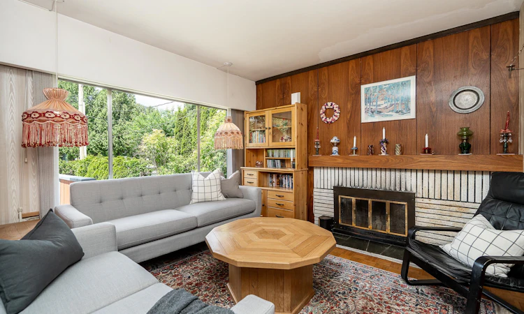 3554 Hastings Street