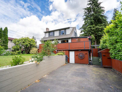 3554 Hastings Street - 4