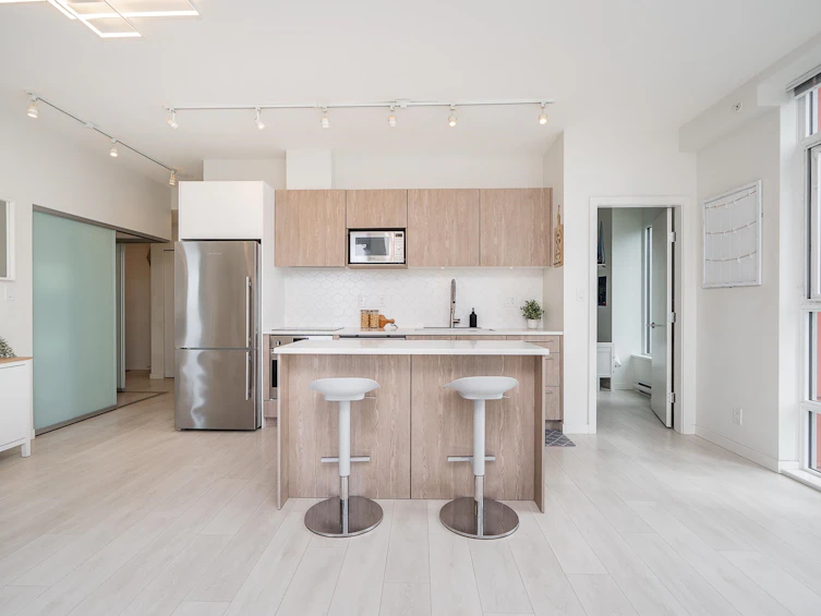 601-691 North Road, Burnaby, BC, V3J 0H9 - 4