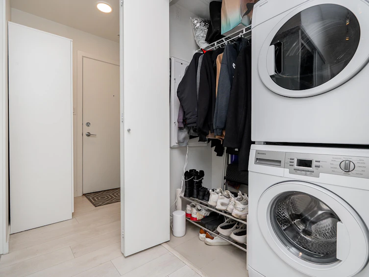 601-691 North Road, Burnaby, BC, V3J 0H9 - 22