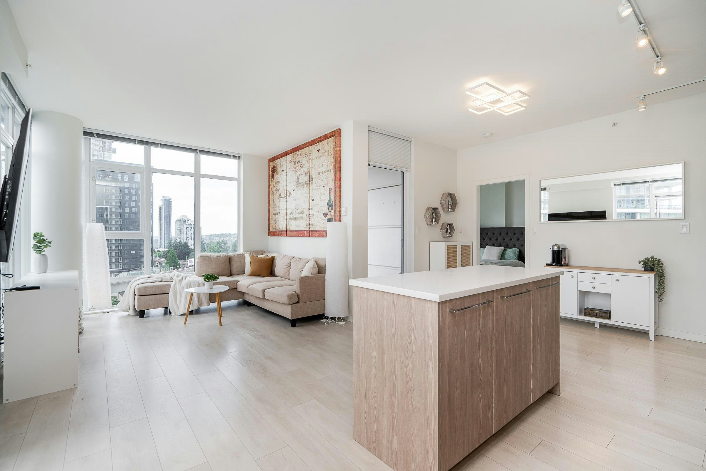 601-691 North Road, Burnaby, BC, V3J 0H9 - 9