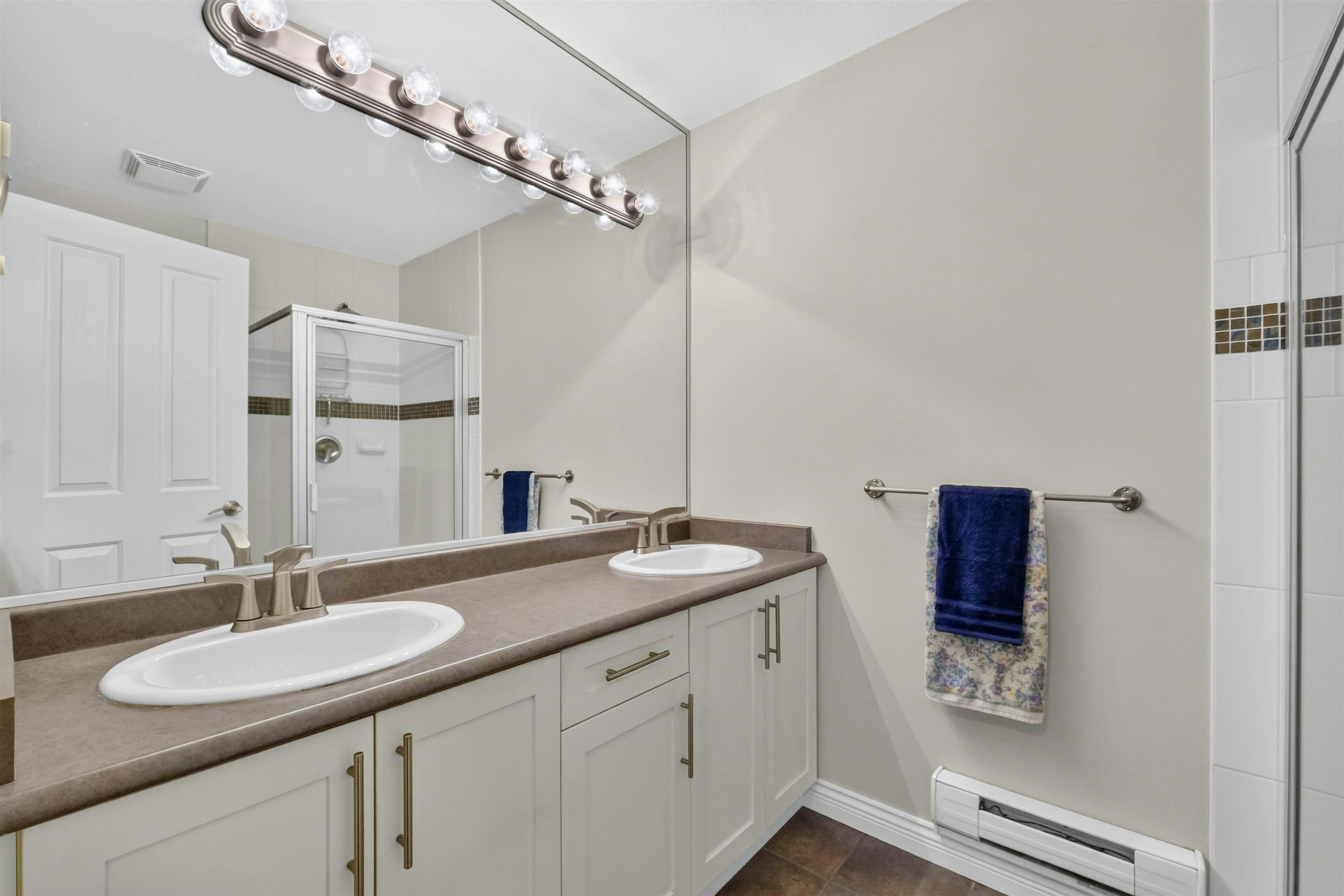 37-20449 66 Avenue, Langley, BC, V2Y 3C1 - 38