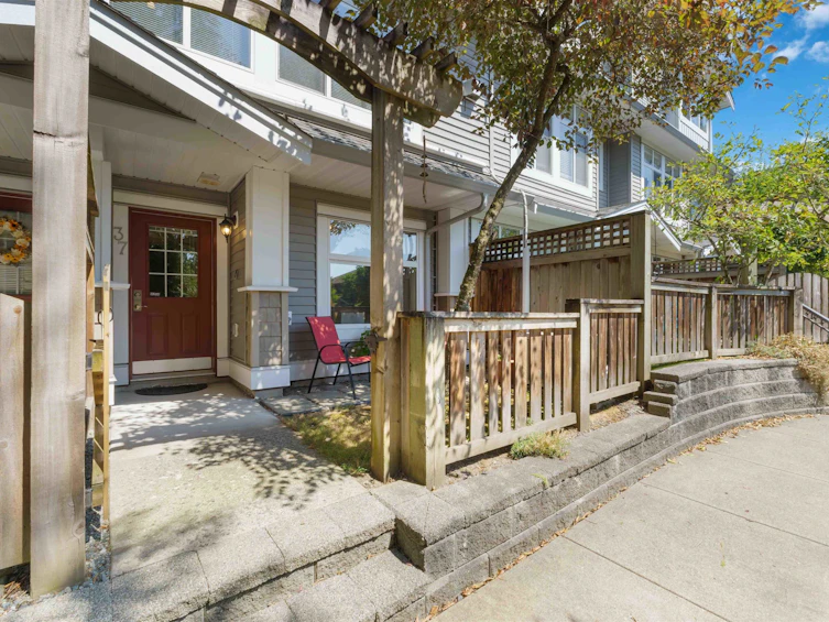 37-20449 66 Avenue, Langley, BC, V2Y 3C1 - 2