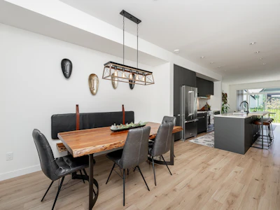 8-1228 Hudson Street - 4