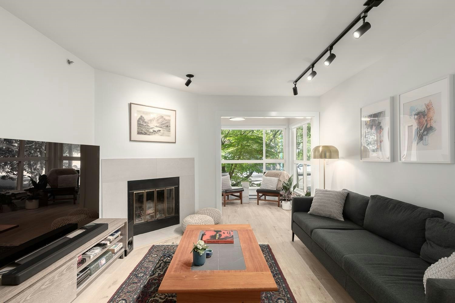203-2272 Dundas Street, Vancouver, BC, V5L 1J8