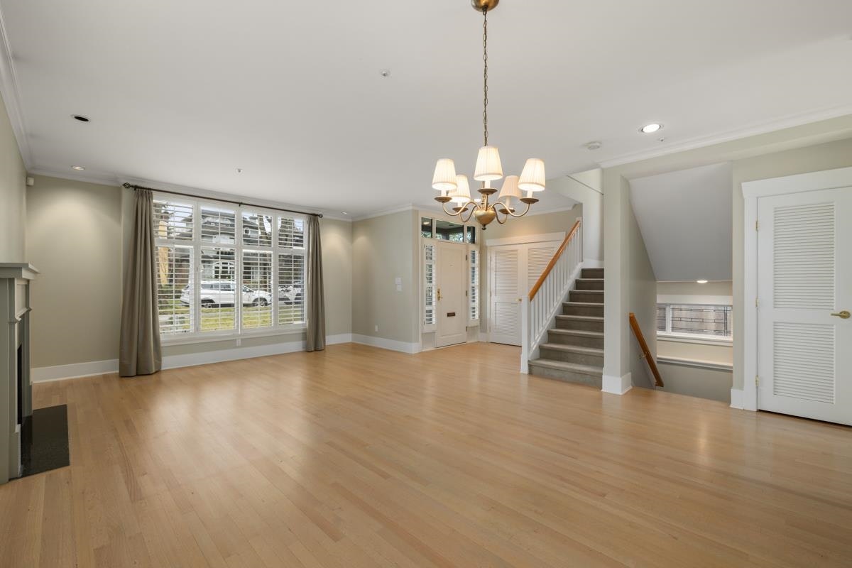 3998 W 32nd Avenue, Vancouver, BC, V6S 1Z3 - 4