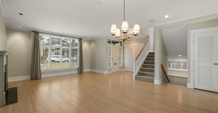 3998 W 32nd Avenue, Vancouver, BC, V6S 1Z3 - 4