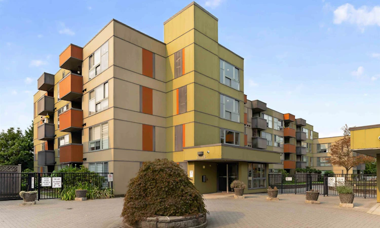 403-12075 228 Street