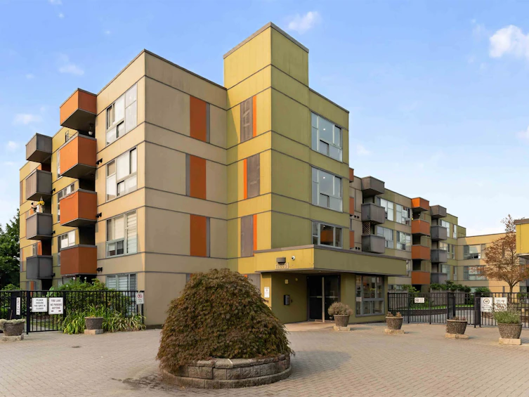 403-12075 228 Street, Maple Ridge, BC, V2X 6M2