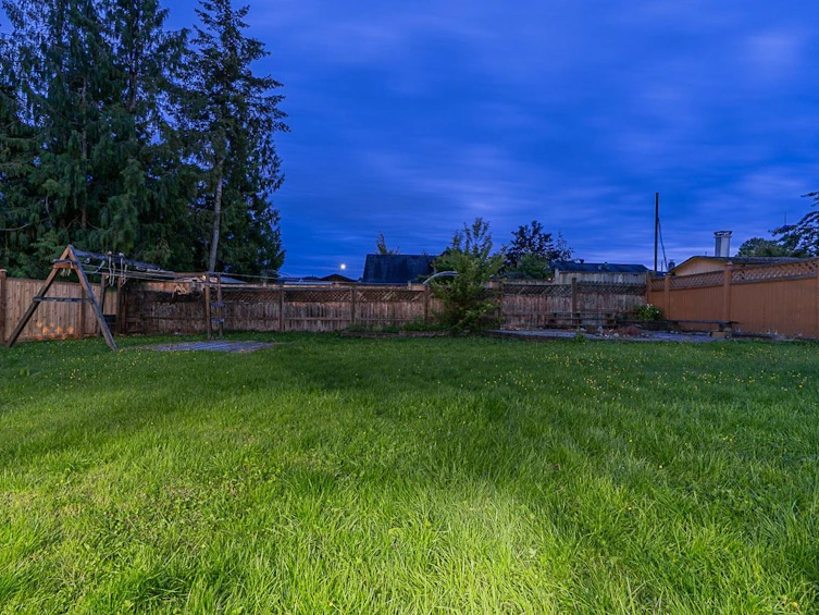27036 28 Avenue, Langley, BC, V4W 3E5 - 32