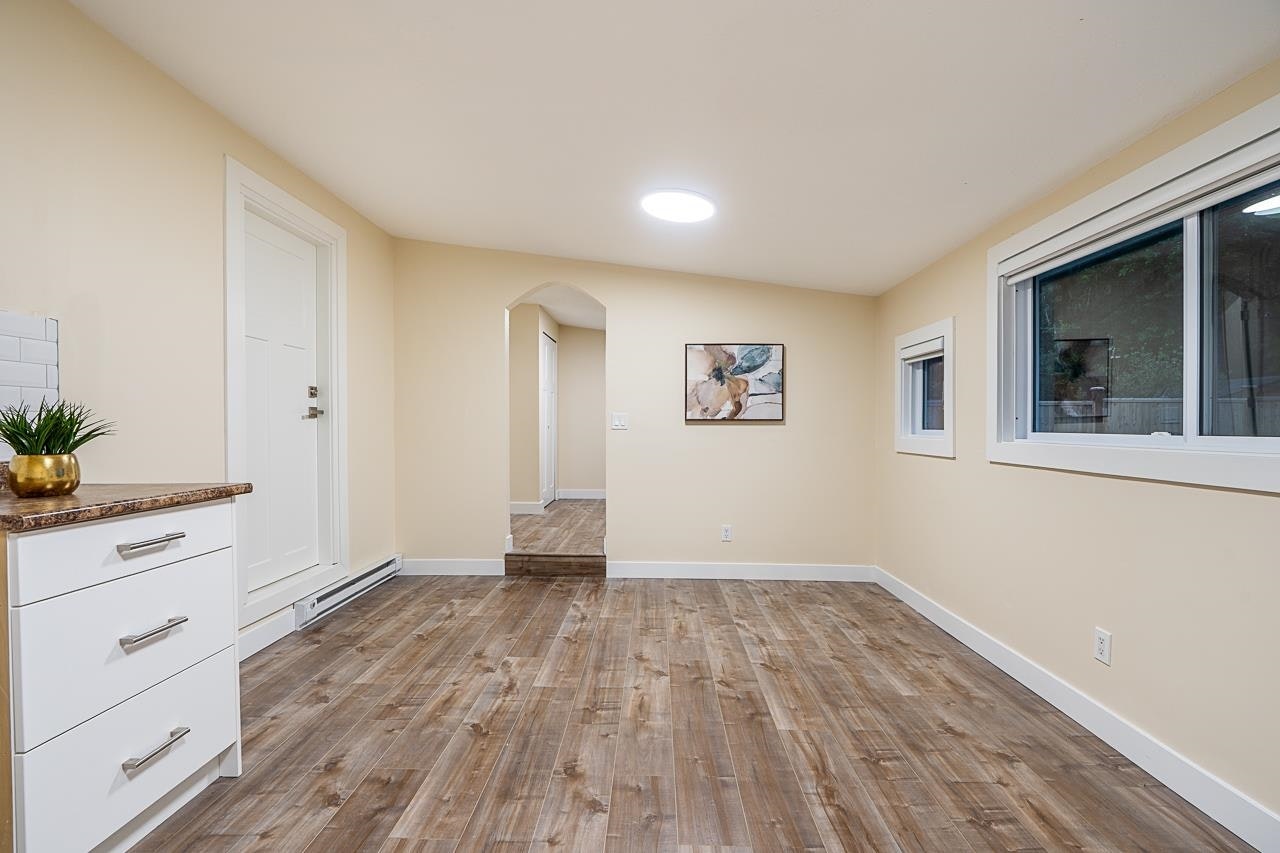 27036 28 Avenue, Langley, BC, V4W 3E5 - 23