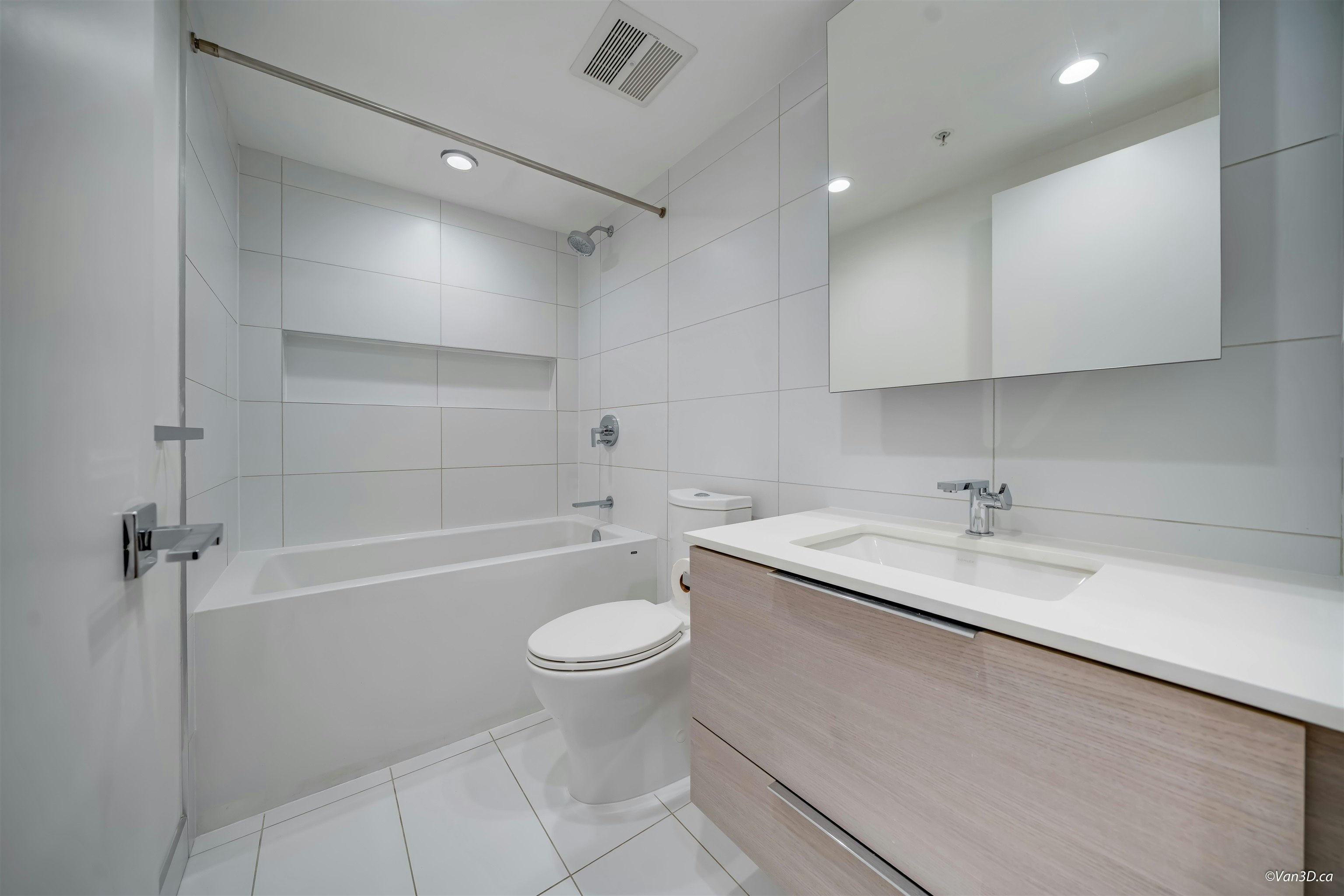 1801-450 Westview Street, Coquitlam, BC, V3K 0G3 - 14