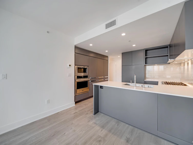 1801-450 Westview Street, Coquitlam, BC, V3K 0G3 - 6