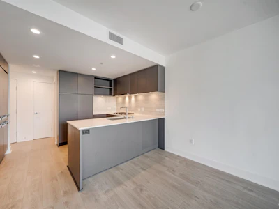 1801-450 Westview Street - 4