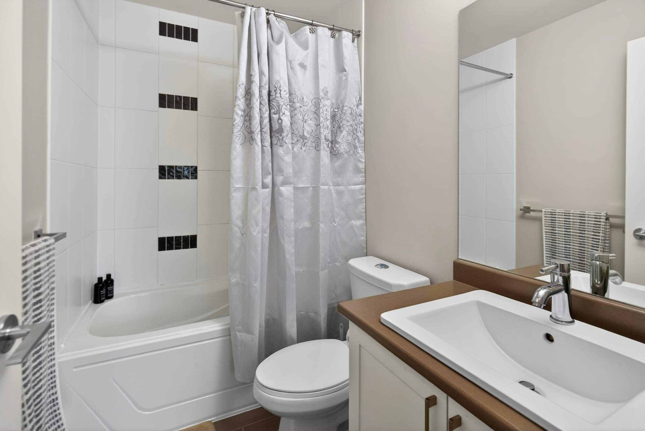 312-14358 60 Avenue, Surrey, BC, V3X 0G3 - 26