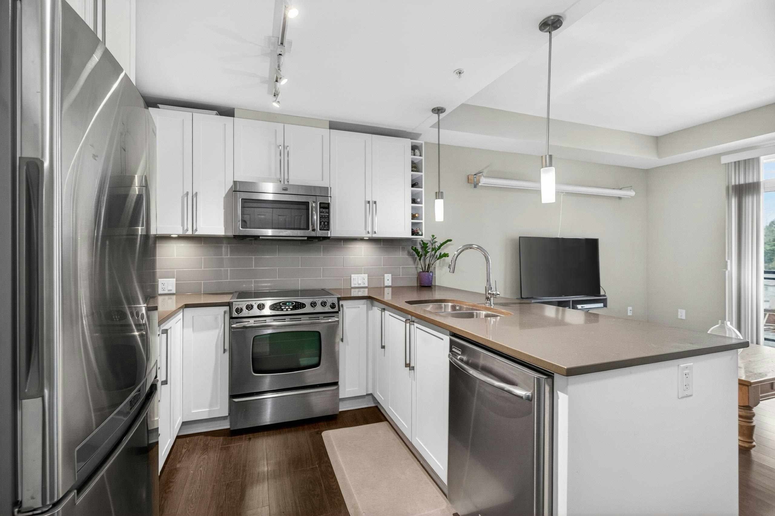 312-14358 60 Avenue, Surrey, BC, V3X 0G3 - 12