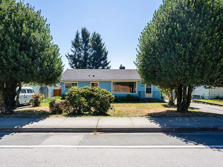 46688 Portage Avenue, Chilliwack, BC, V2P 3G5 - 2