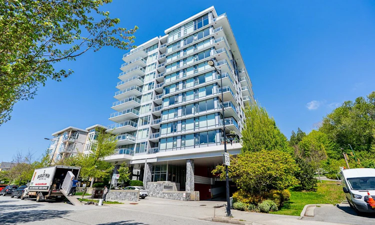 1108-3281 E Kent Avenue North