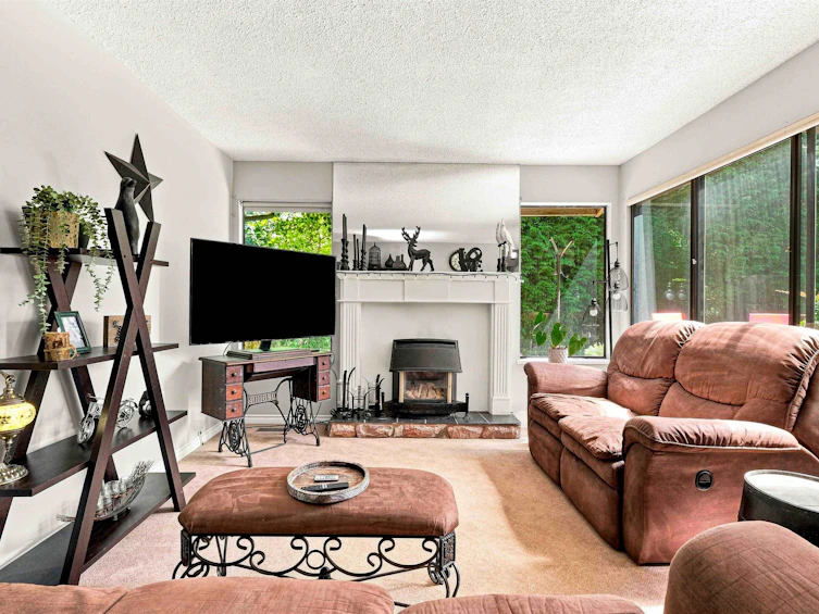4698 Garden Grove Drive, Burnaby, BC, V5G 3V3 - 6