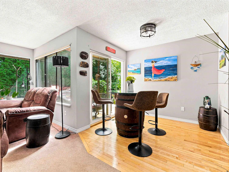 4698 Garden Grove Drive, Burnaby, BC, V5G 3V3 - 9