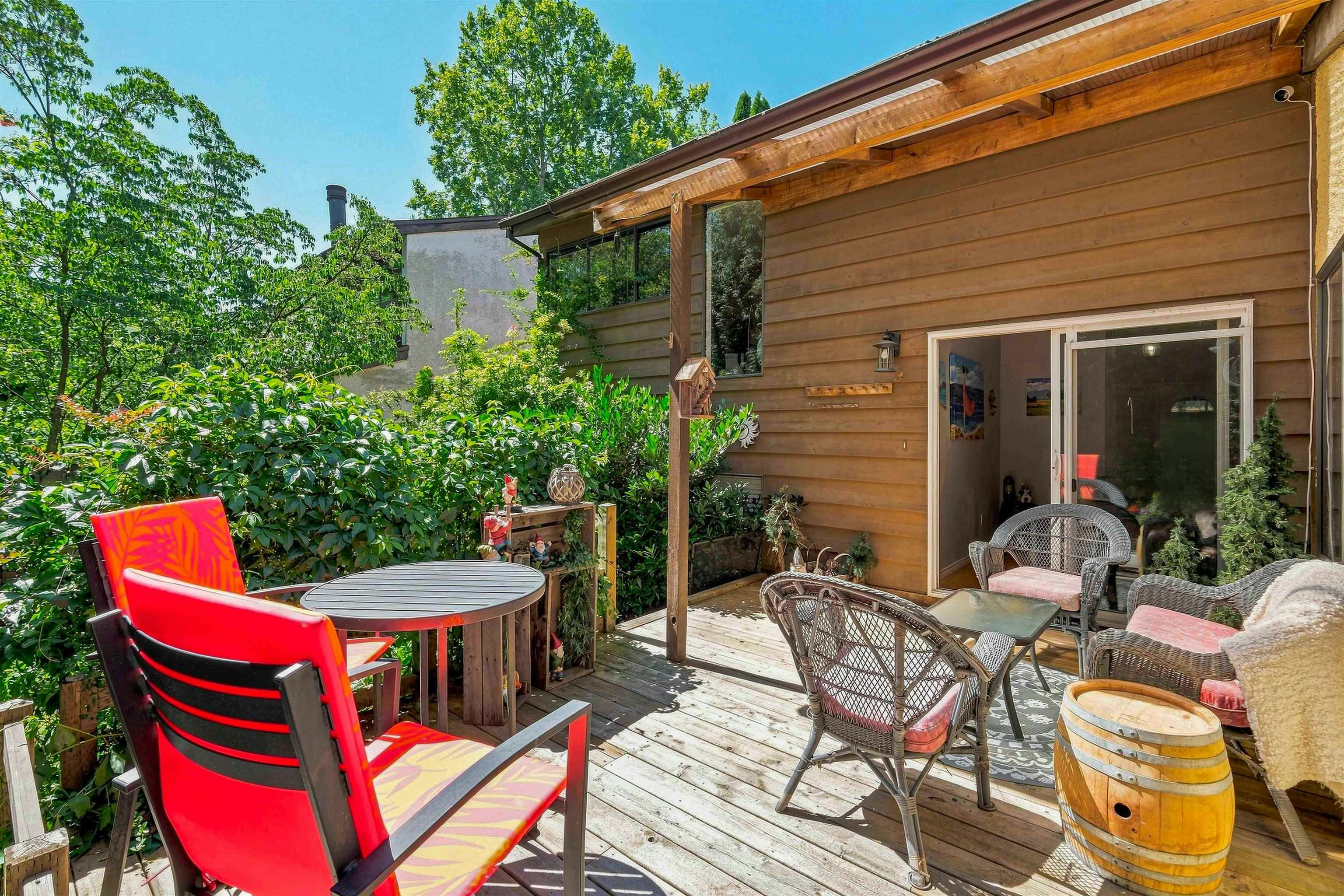 4698 Garden Grove Drive, Burnaby, BC, V5G 3V3 - 14