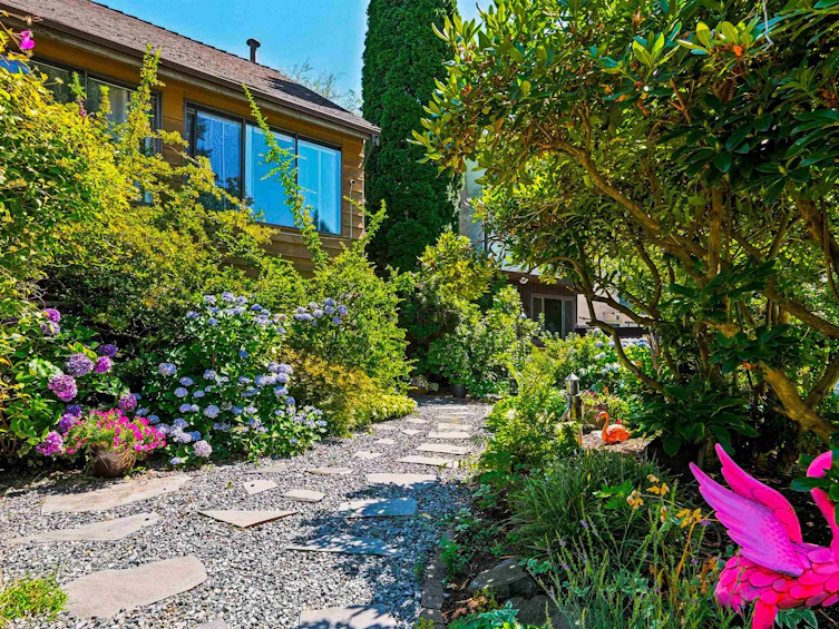 4698 Garden Grove Drive, Burnaby, BC, V5G 3V3 - 36
