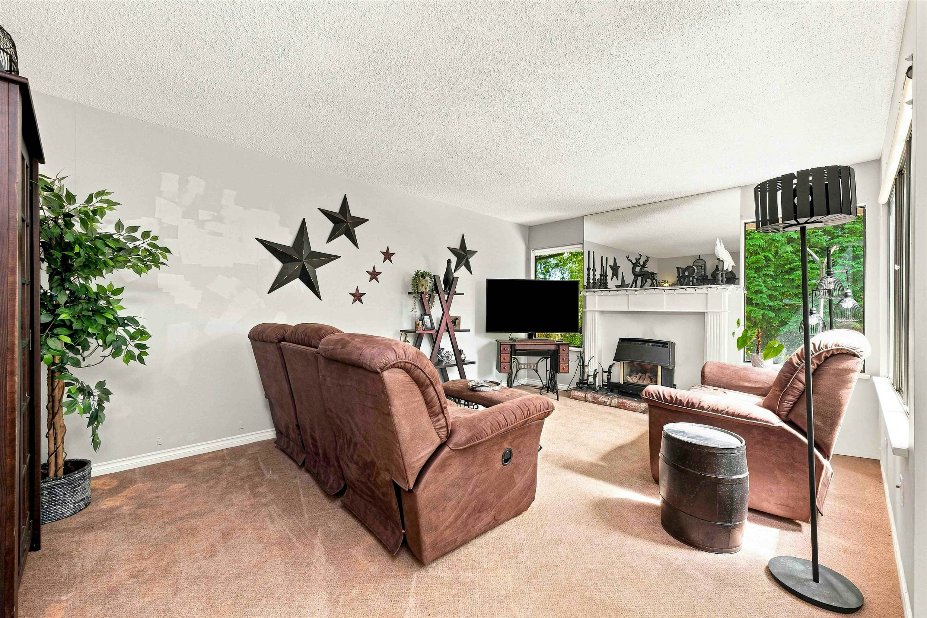 4698 Garden Grove Drive, Burnaby, BC, V5G 3V3 - 7