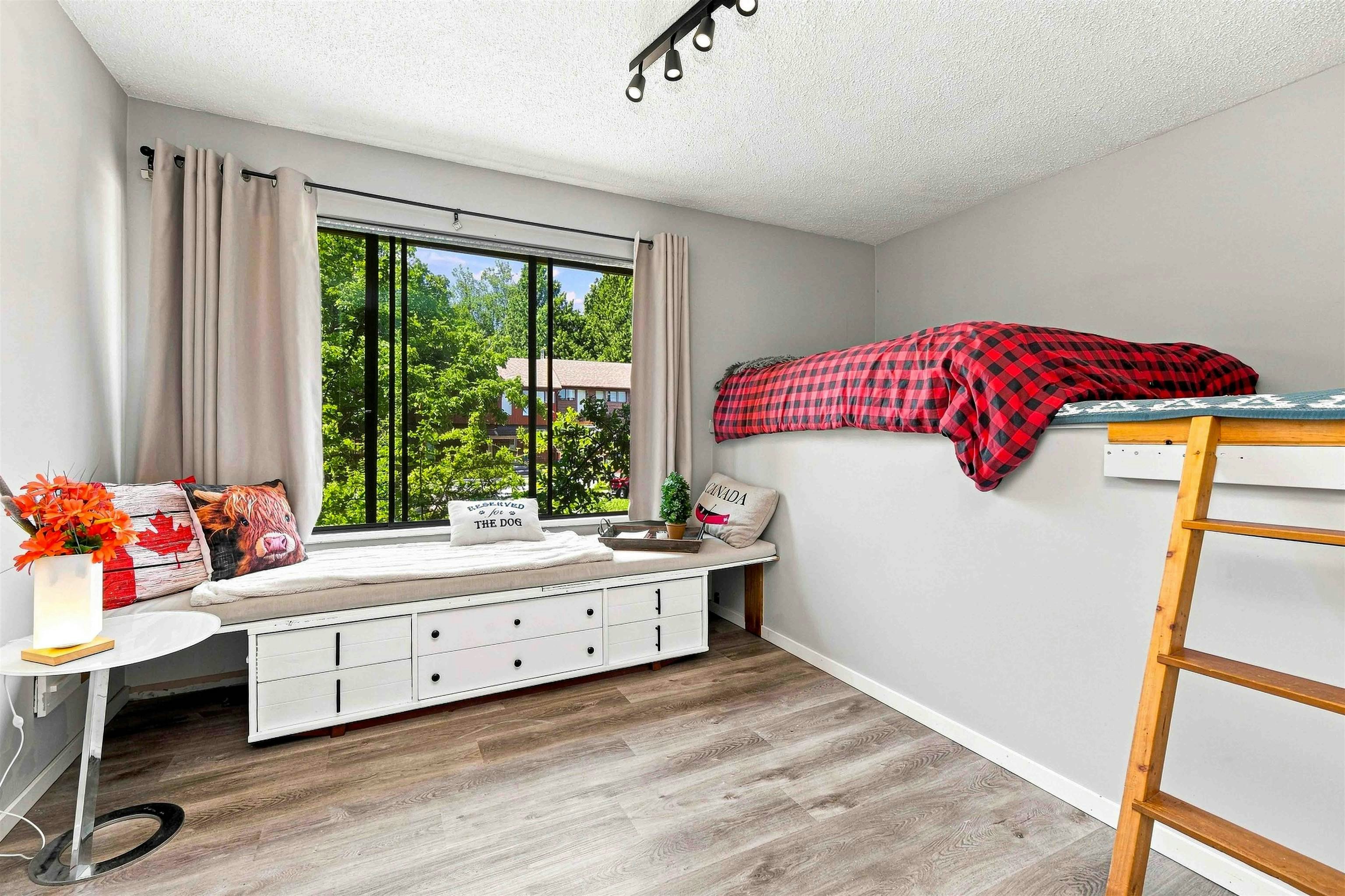 4698 Garden Grove Drive, Burnaby, BC, V5G 3V3 - 25