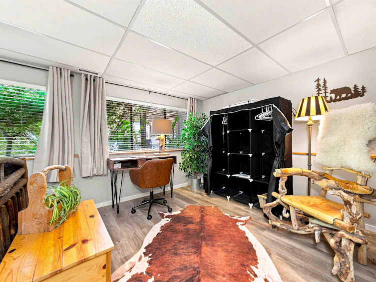 4698 Garden Grove Drive, Burnaby, BC, V5G 3V3 - 32