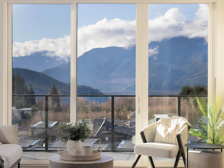 307-3405 Mamquam Road, Squamish, BC, V8B 1E4