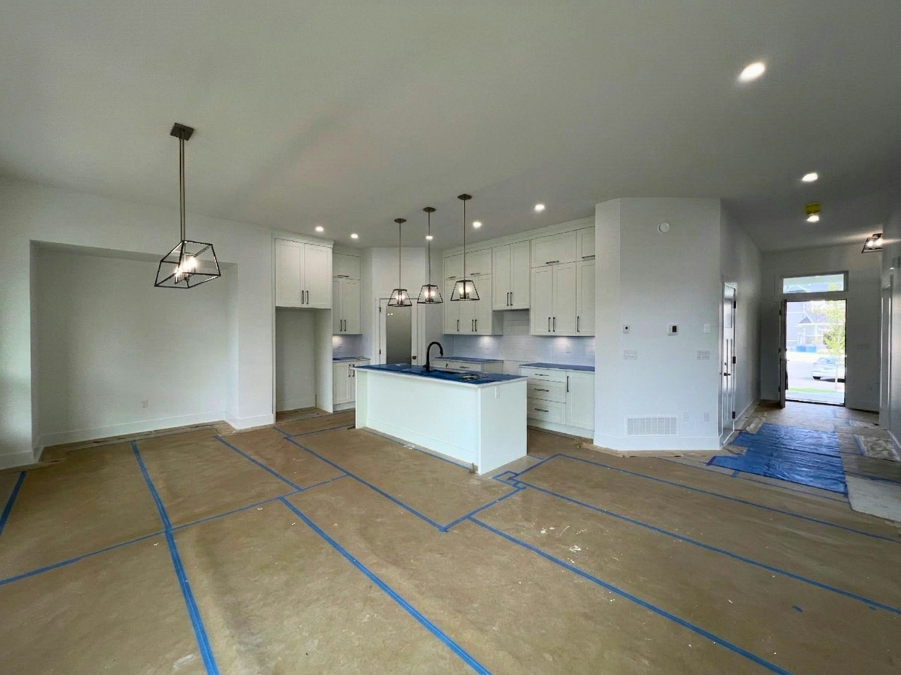 27724 Track Place, Abbotsford, BC, V4X 0C7 - 6