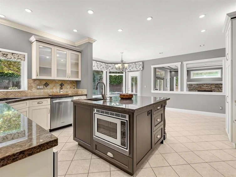 14096 28a Avenue, Surrey, BC, V4P 2H8 - 13