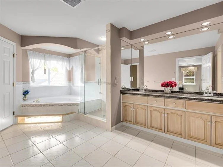 14096 28a Avenue, Surrey, BC, V4P 2H8 - 29
