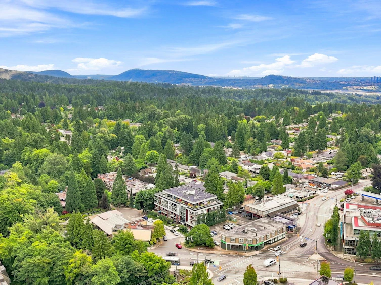 401-1327 Draycott Road, North Vancouver, BC, V7J 1W1 - 30