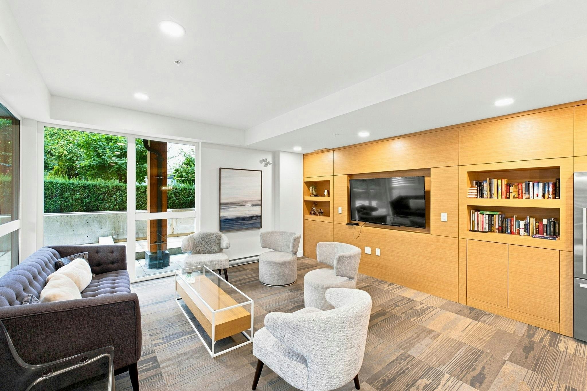 401-1327 Draycott Road, North Vancouver, BC, V7J 1W1 - 23