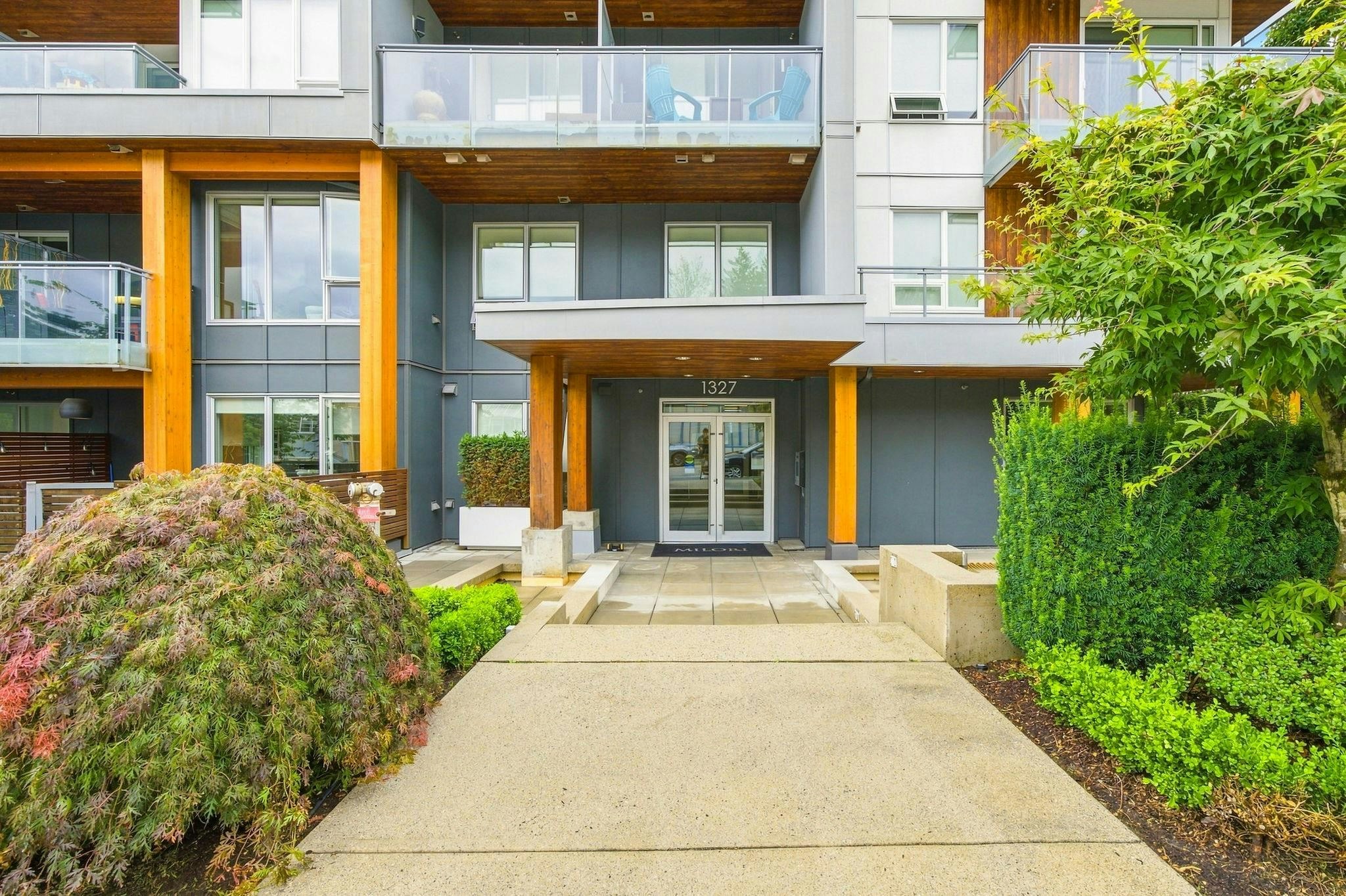 401-1327 Draycott Road, North Vancouver, BC, V7J 1W1 - 35