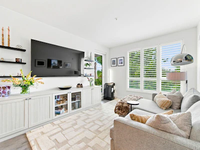 401-1327 Draycott Road - 2