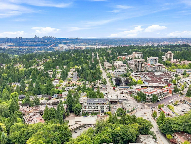 401-1327 Draycott Road, North Vancouver, BC, V7J 1W1 - 32