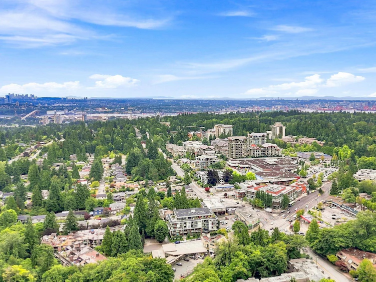 401-1327 Draycott Road, North Vancouver, BC, V7J 1W1 - 31