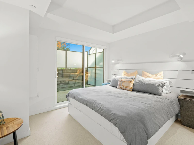 107-650 E 2nd Street, North Vancouver, BC, V7L 1E3 - 14