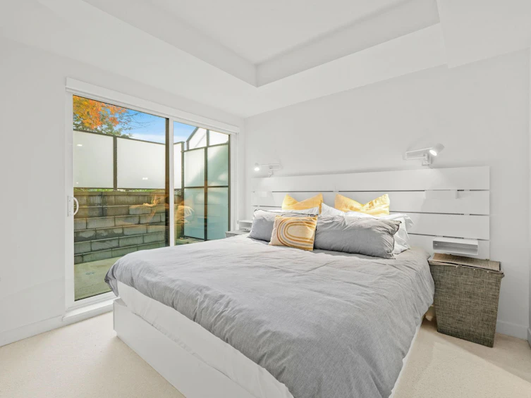 107-650 E 2nd Street, North Vancouver, BC, V7L 1E3 - 15