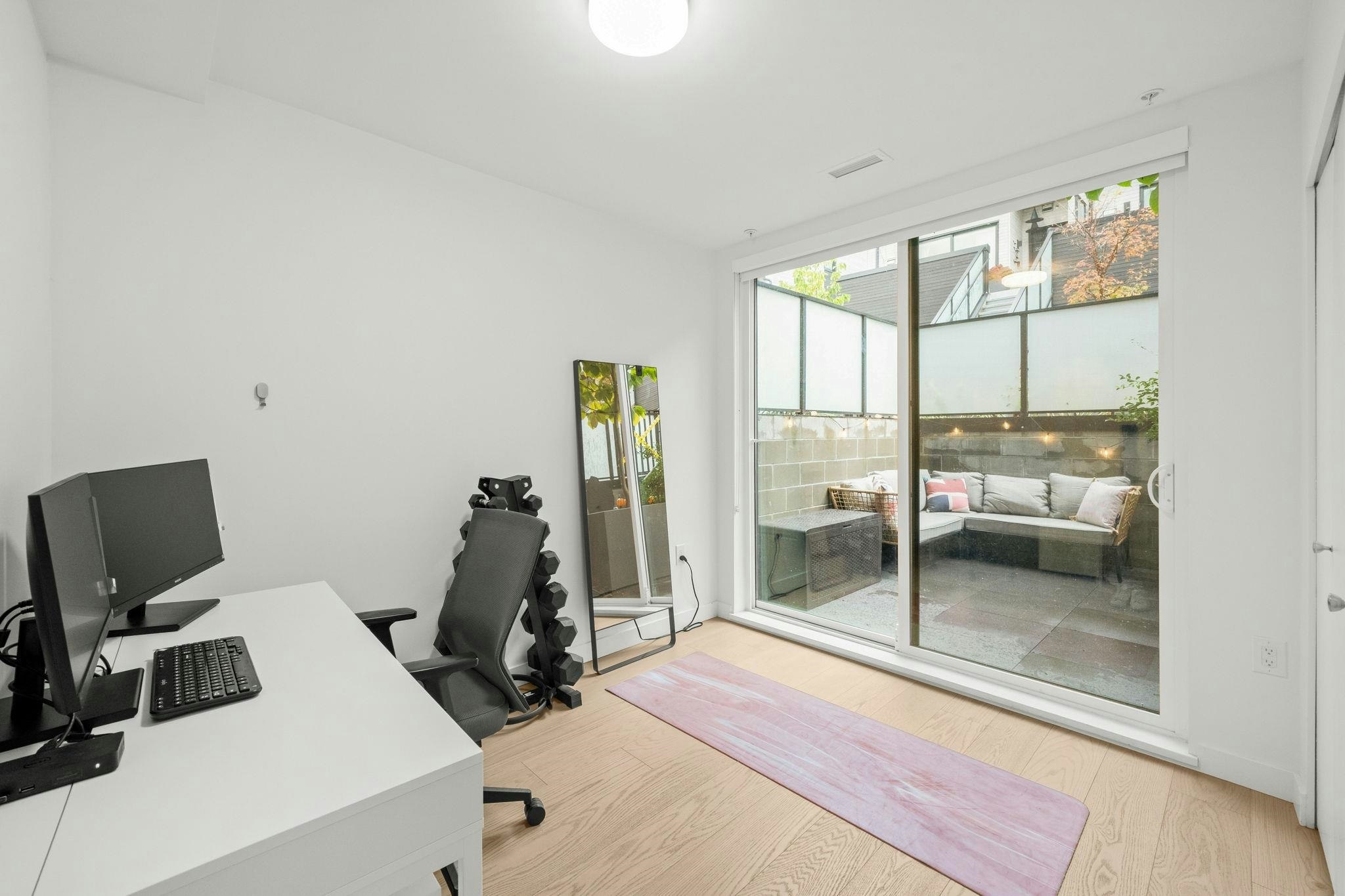 107-650 E 2nd Street, North Vancouver, BC, V7L 1E3 - 22