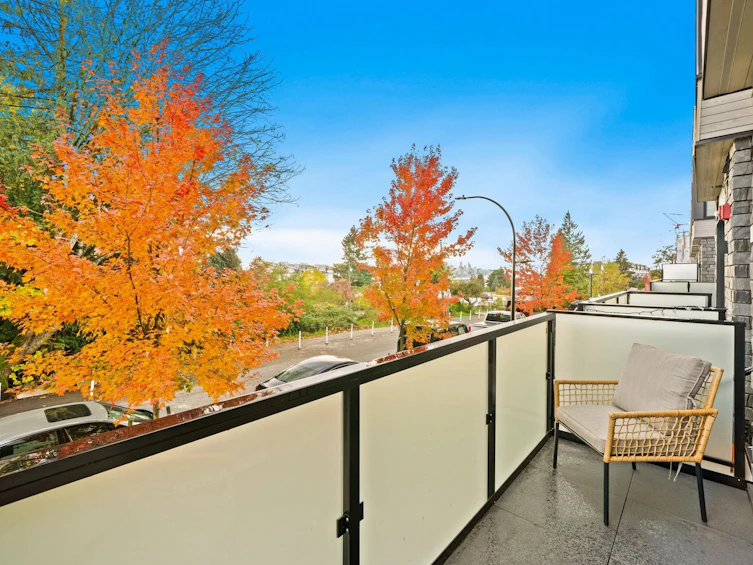 107-650 E 2nd Street, North Vancouver, BC, V7L 1E3 - 2