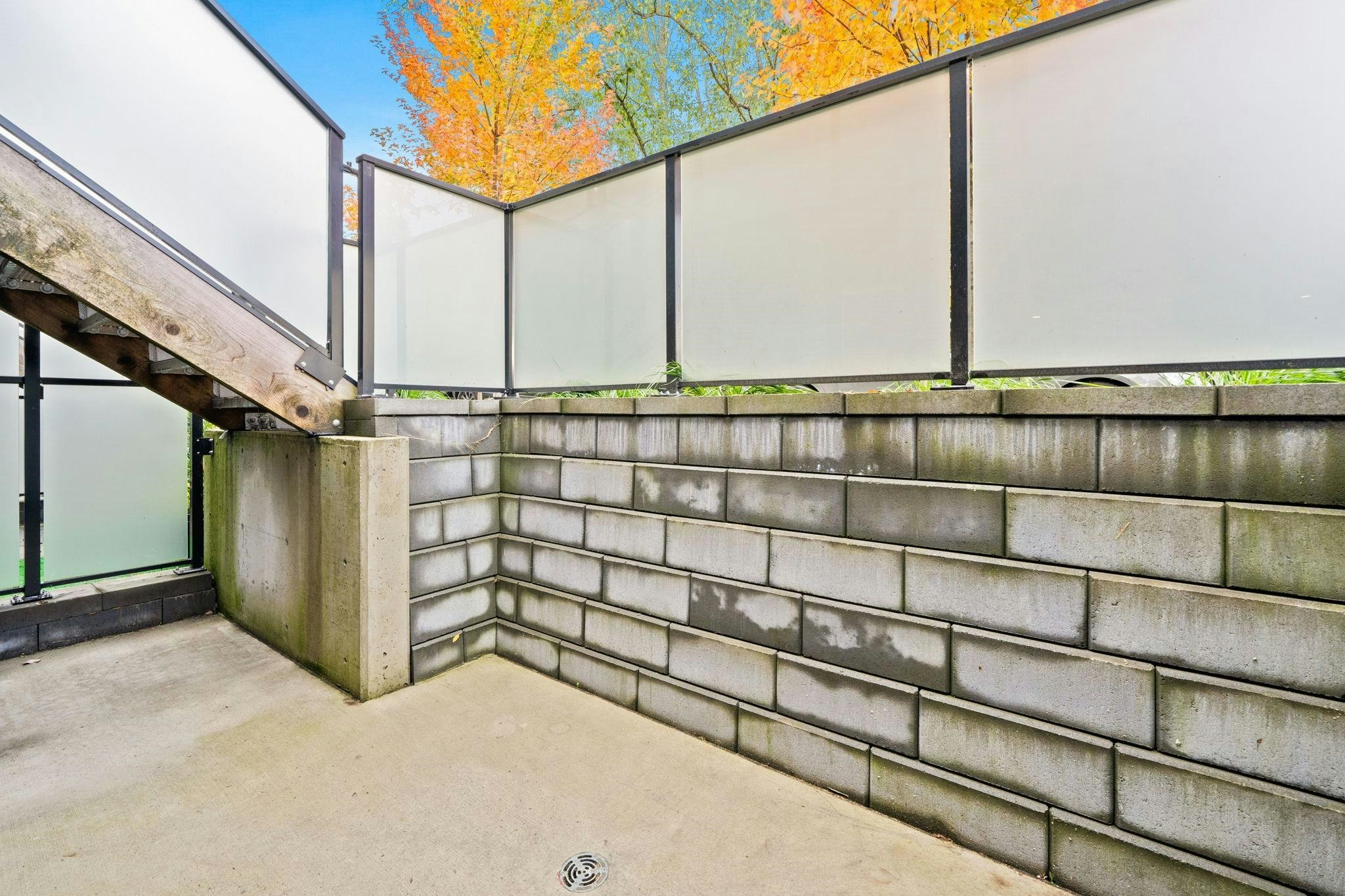 107-650 E 2nd Street, North Vancouver, BC, V7L 1E3 - 26